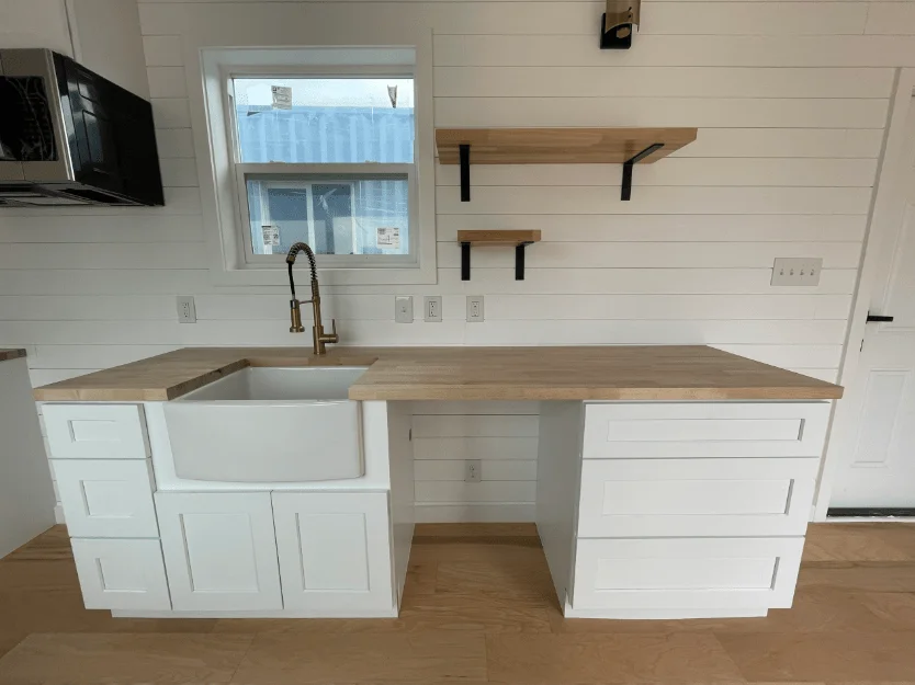 Multi Unit 3 Bedroom Shipping Container Home - Image 18