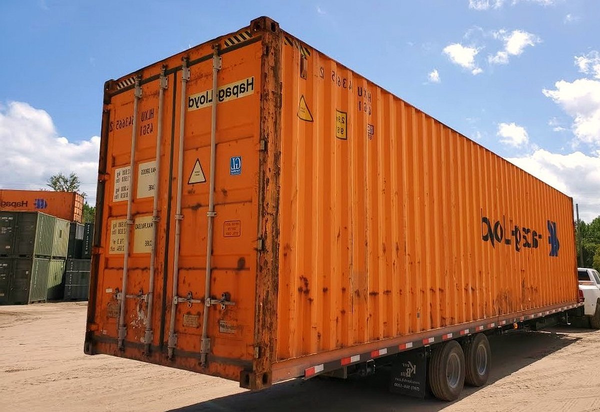 Used 40ft High Cube Shipping Container in Cincinnati, Ohio - Image 3