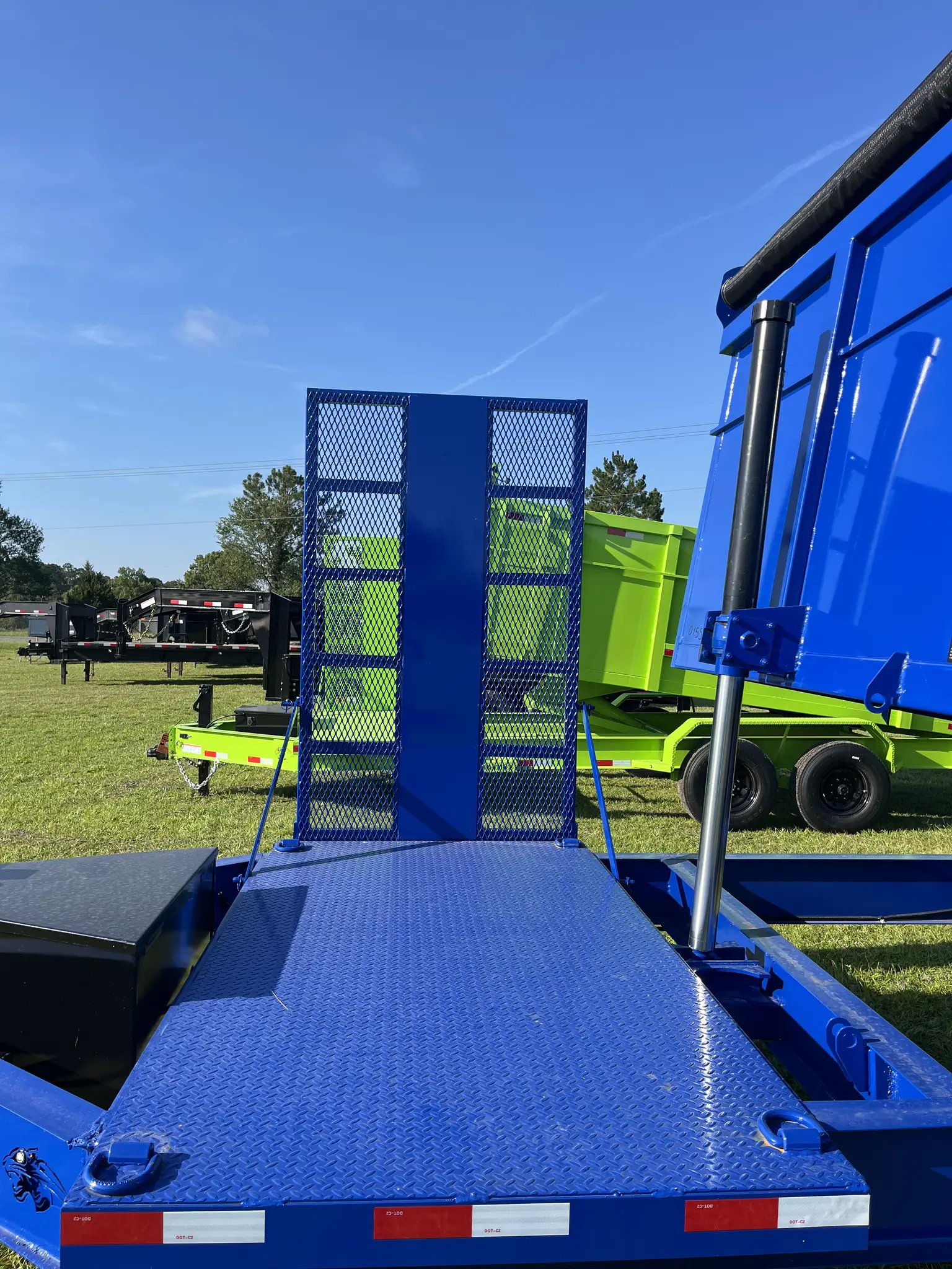 7x22TA2 Titan Pro Series Dump Trailer Royal Blue with 4ft Equipment Deck - Image 3