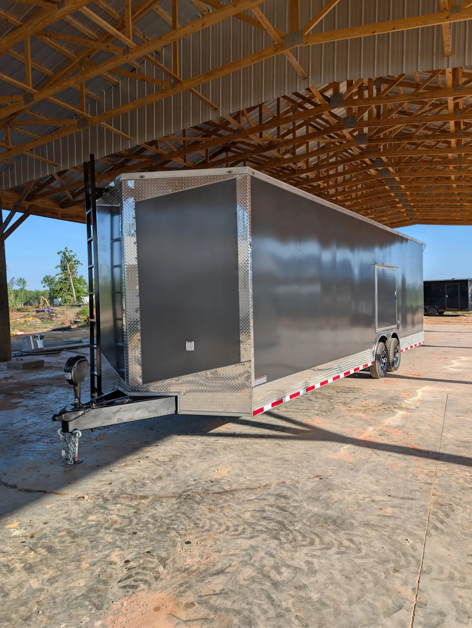 8.5x28TA2 Titanium Cargo Charcoal Fully Loaded Race Trailer for Sale - Image 3