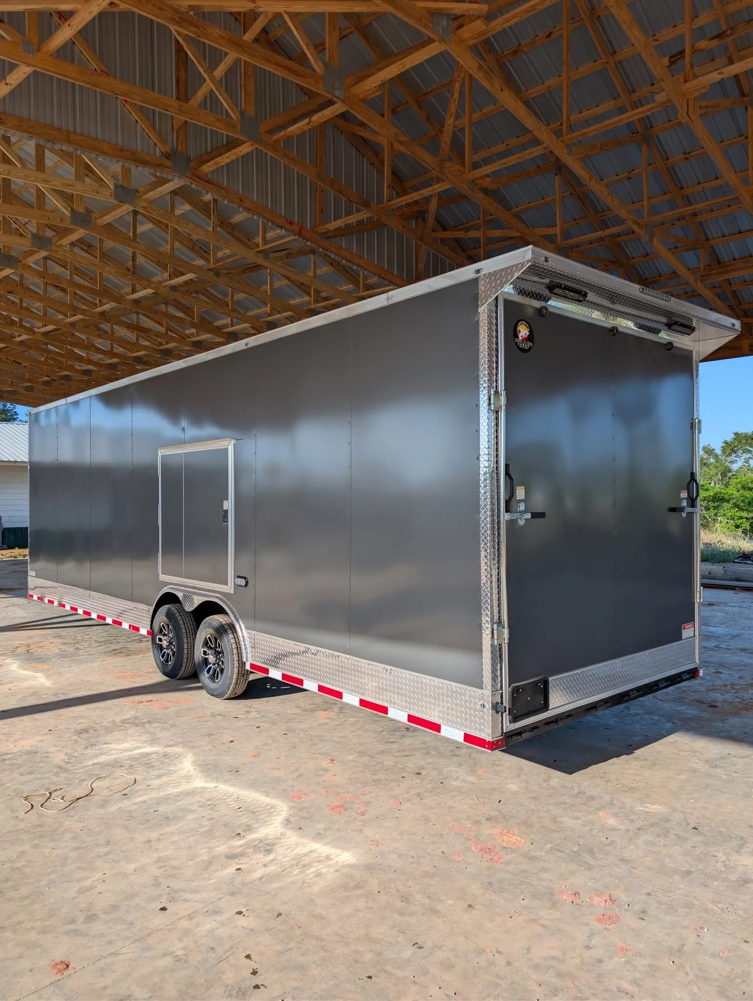 8.5x28TA2 Titanium Cargo Charcoal Fully Loaded Race Trailer for Sale - Image 5